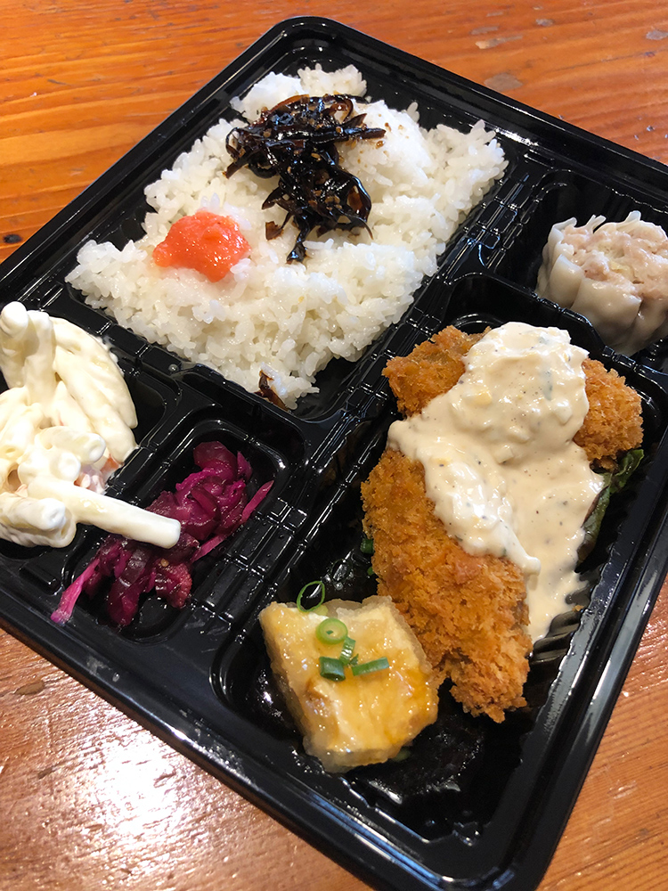 三陸産カキフライ弁当